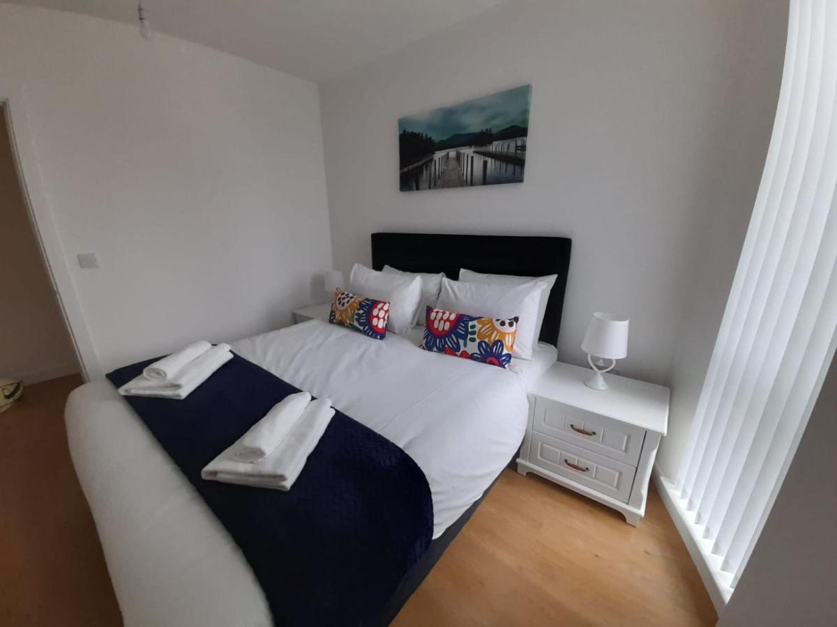 Berks Luxury Serviced Apartments , Free Parking, Free Gym And Free Wifi Bracknell Luaran gambar