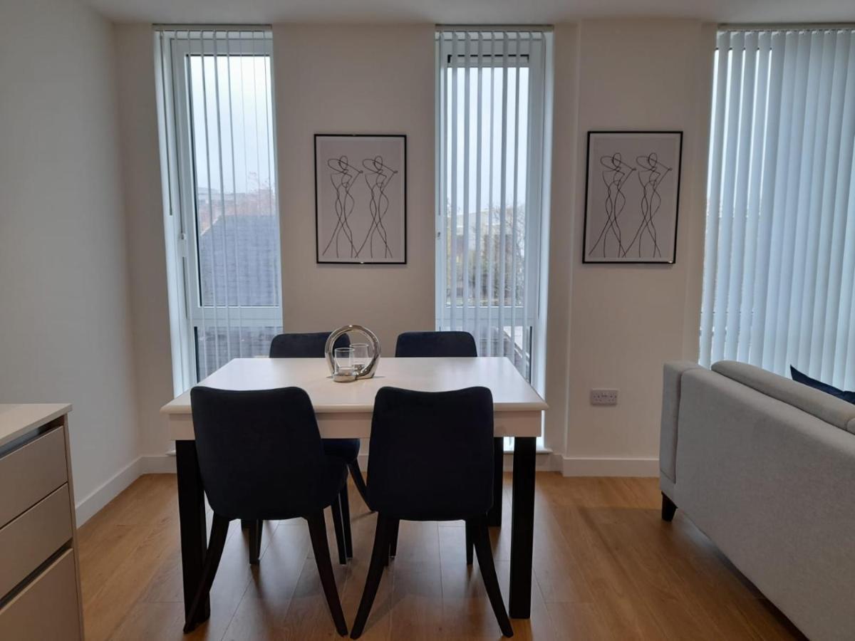 Berks Luxury Serviced Apartments , Free Parking, Free Gym And Free Wifi Bracknell Luaran gambar