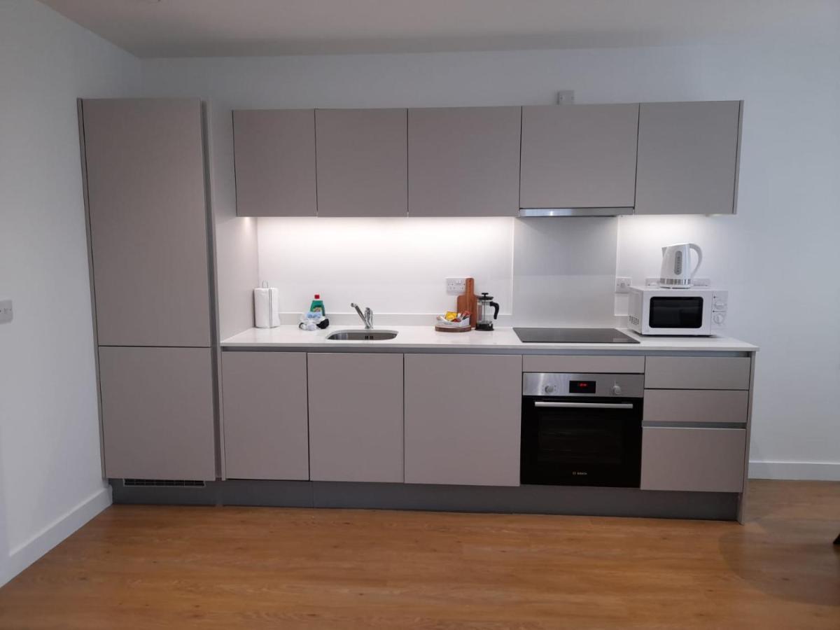Berks Luxury Serviced Apartments , Free Parking, Free Gym And Free Wifi Bracknell Luaran gambar