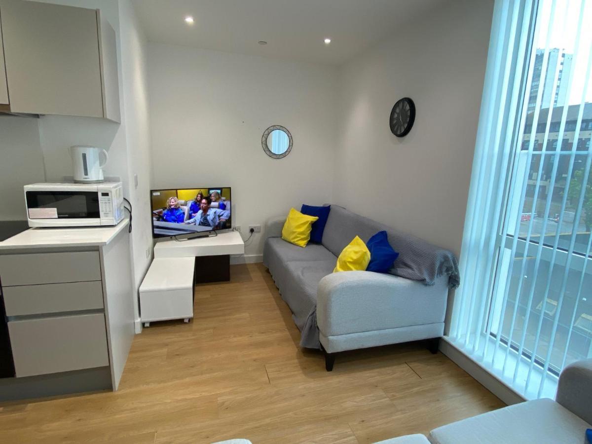Berks Luxury Serviced Apartments , Free Parking, Free Gym And Free Wifi Bracknell Luaran gambar