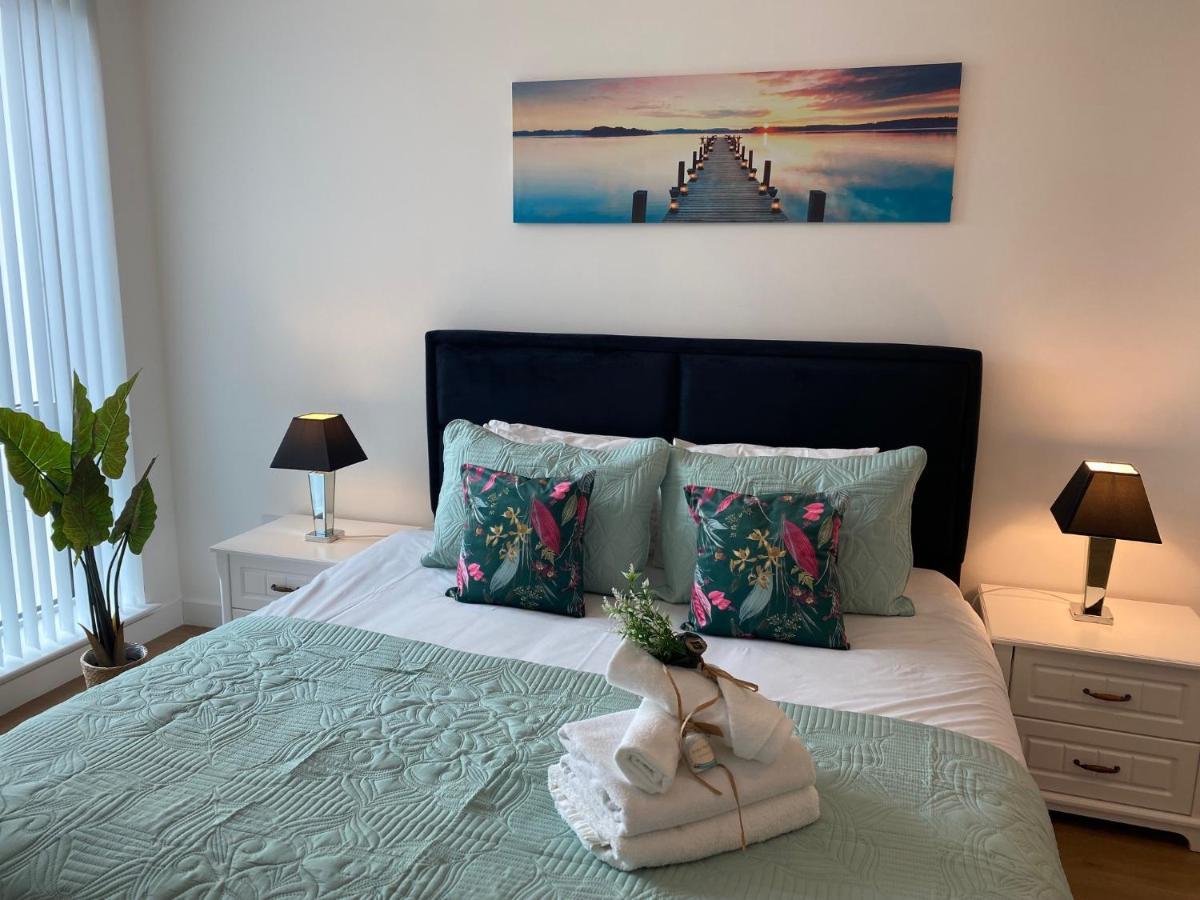 Berks Luxury Serviced Apartments , Free Parking, Free Gym And Free Wifi Bracknell Luaran gambar