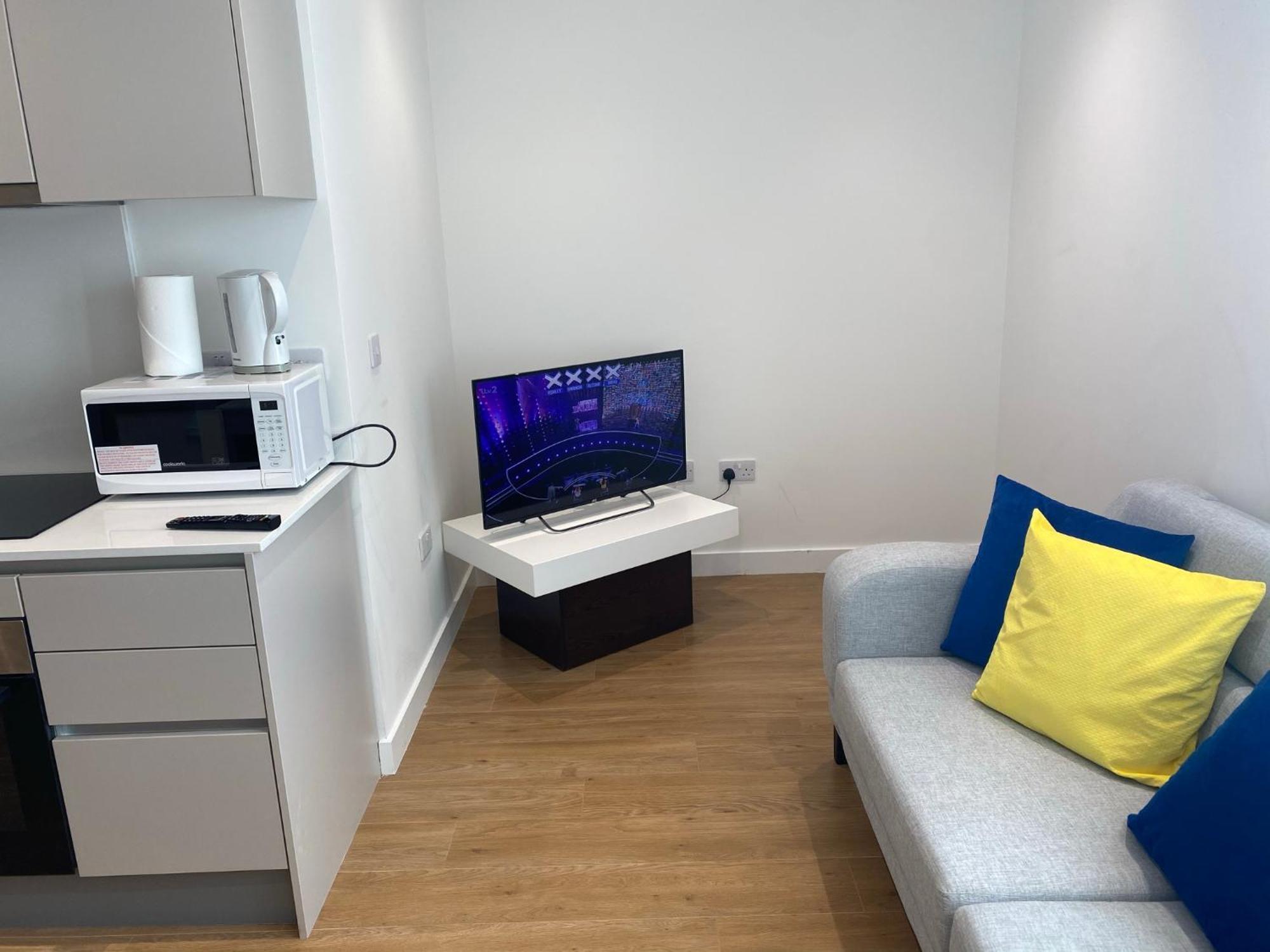 Berks Luxury Serviced Apartments , Free Parking, Free Gym And Free Wifi Bracknell Bilik gambar